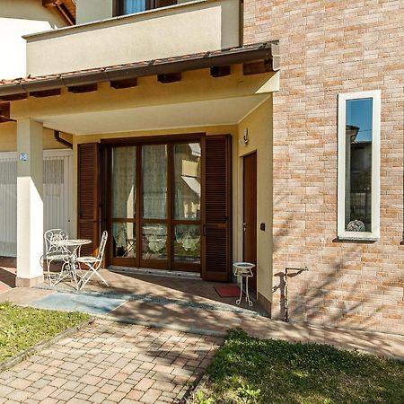 Le Quattro Stelle Villa Cardano Al Campo Exterior photo